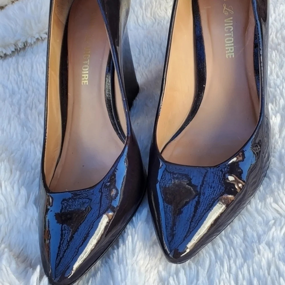 Pour la Victoire charcoal angled heel pumps 8.5 - Picture 6 of 12